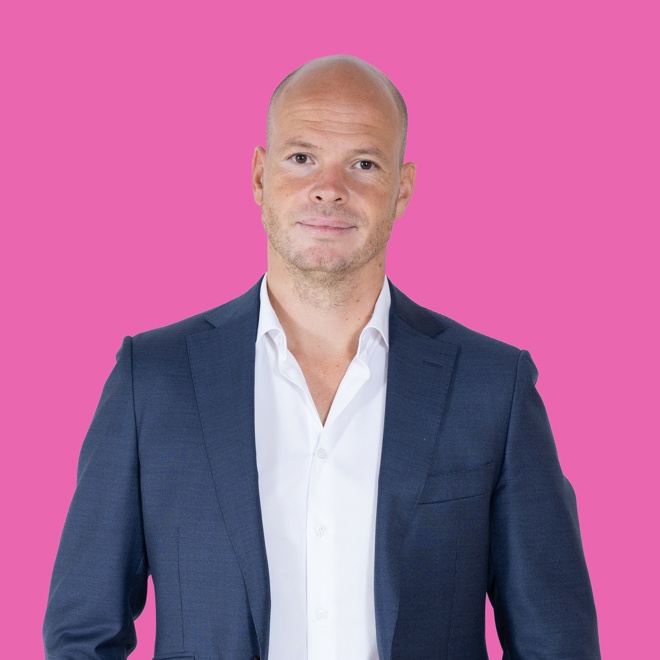 Renik Brandt Corstius | excap